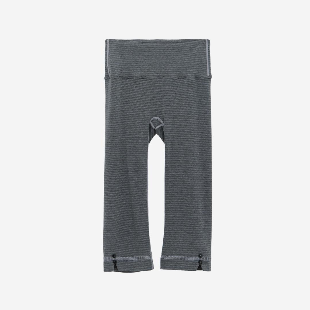 (05.01 PM5:00) women button leggings - striped charcoal