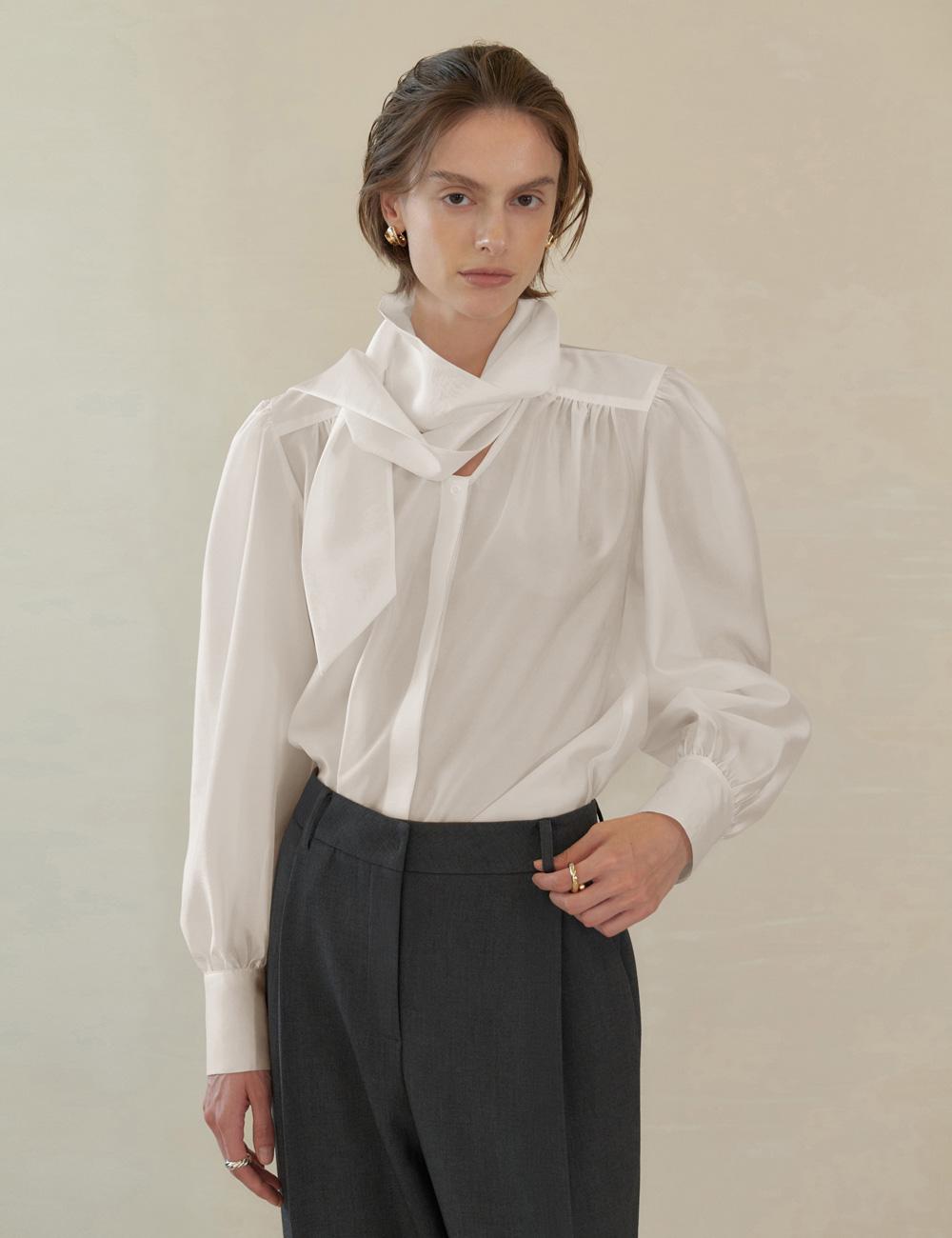 Roen See-Through Tie Blouse (White)