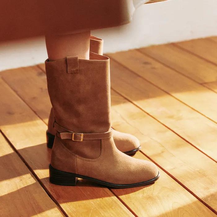 4Colors_핸드메이드 카우 스웨이드 스트랩 미들부츠 천연가죽 ver. I KM107-L