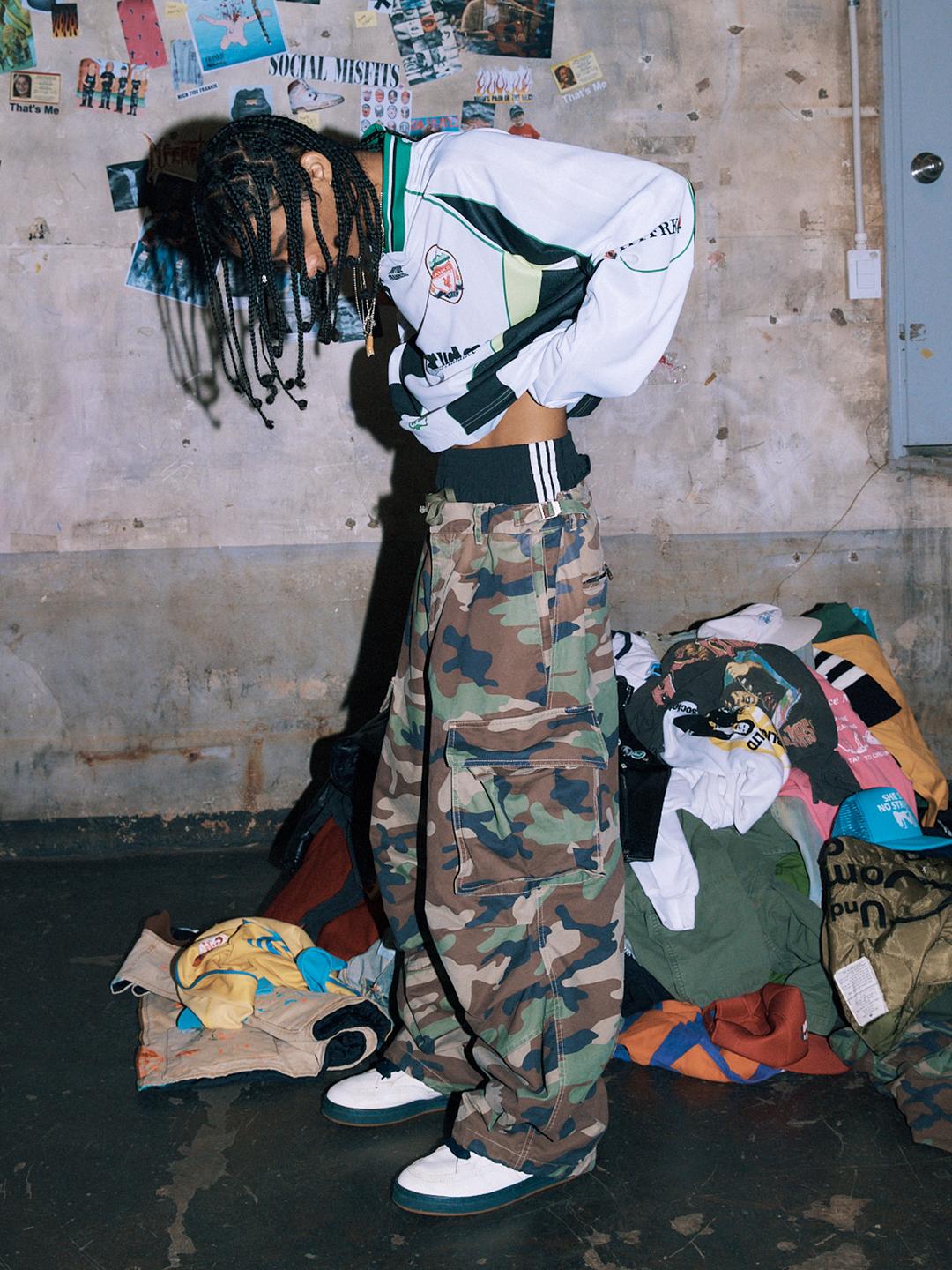 [10월 8일 발송]  LIT SLANT POCKET PIGMENT CARGO PANTS CAMOUFLAGE