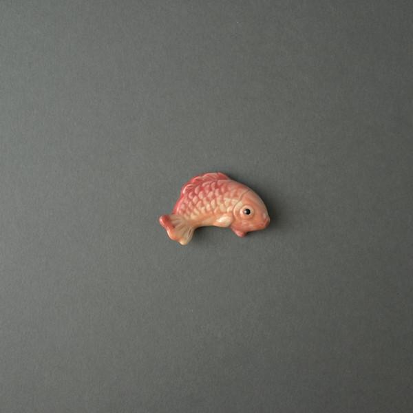 붉은잉어 젓가락 받침