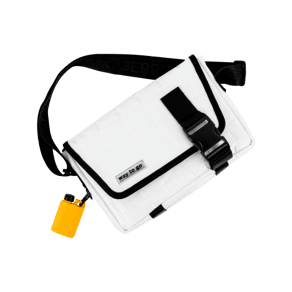 Tarpaulin Quilted Messenger Bag White