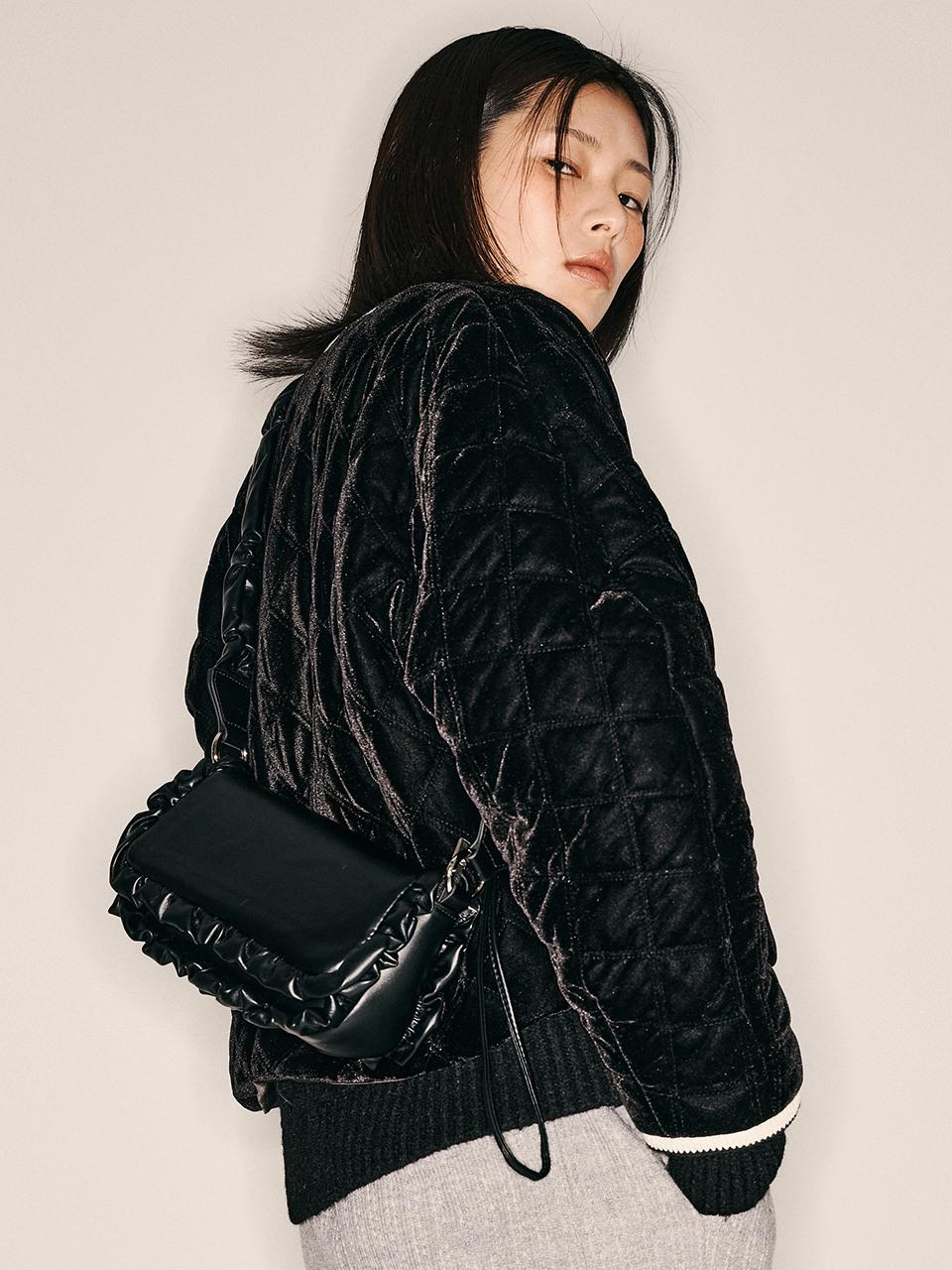 AR_Ruffled trim lace cross bag