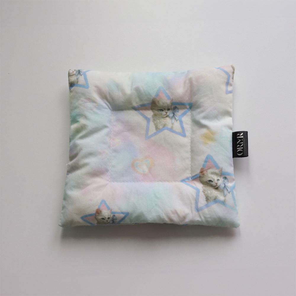 [구메구메x오롱모롱] 고양이 쿠션 패브릭 티코스터 컵받침