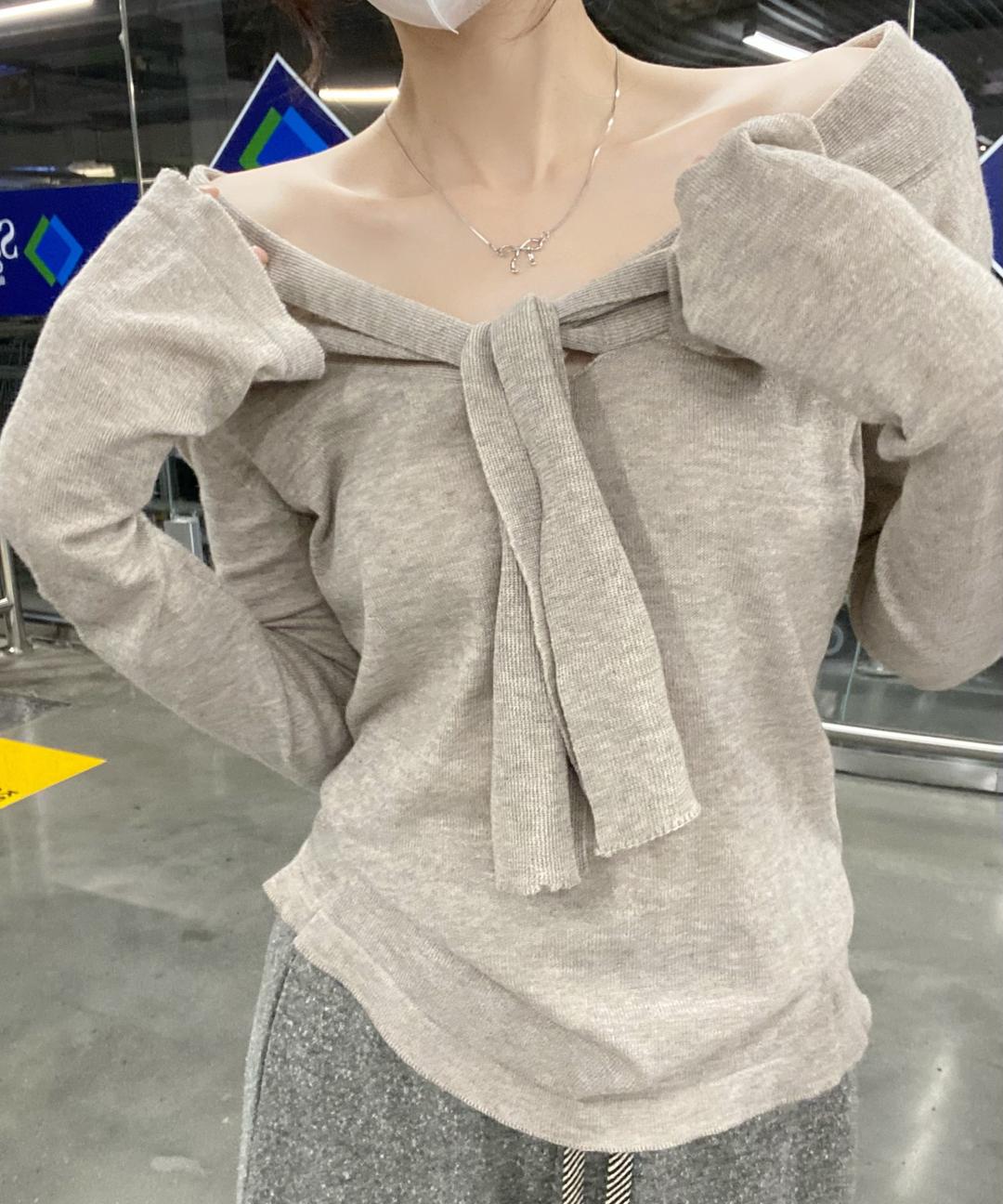 모어라벨 [여리핏!/울100] 마넬 타이 오프숄더 니트 티셔츠