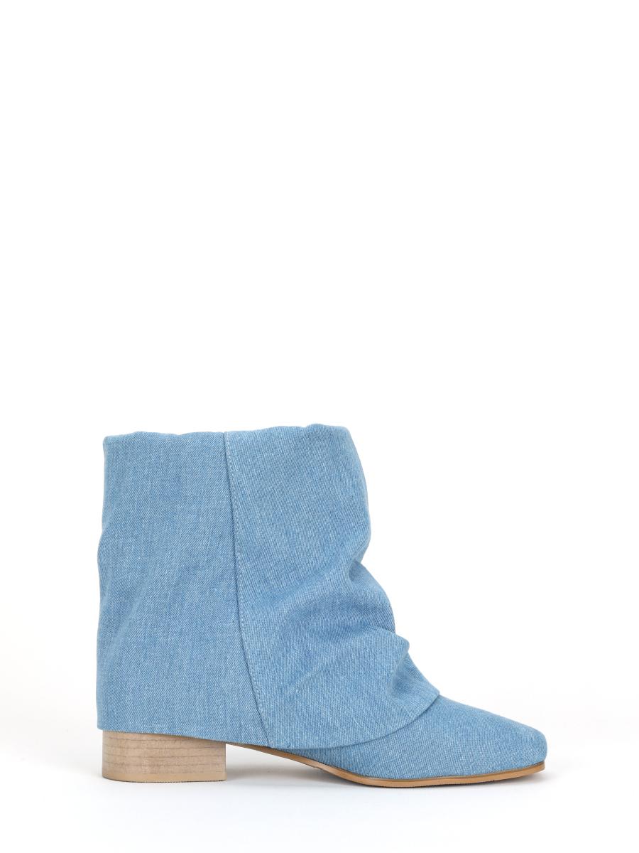Denim Wrinkle Boots