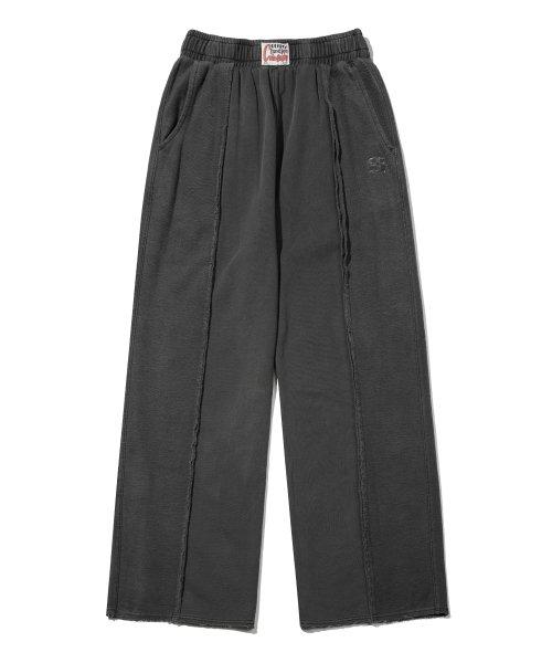 (우먼) WAVE 로고 피그먼트 리버스 배색 트레이닝 팬츠_차콜