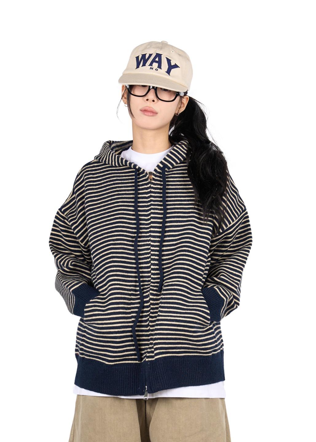 릿킴 PONY STRIPE HOOD KNIT