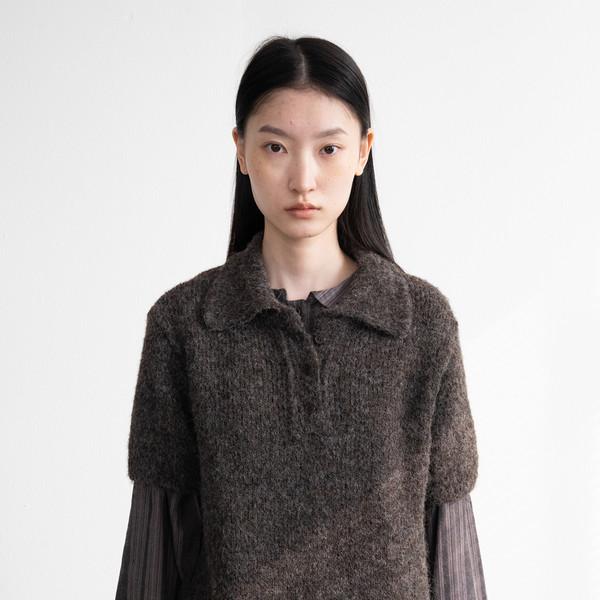 Wool Button Collar Half Knit (Brown)