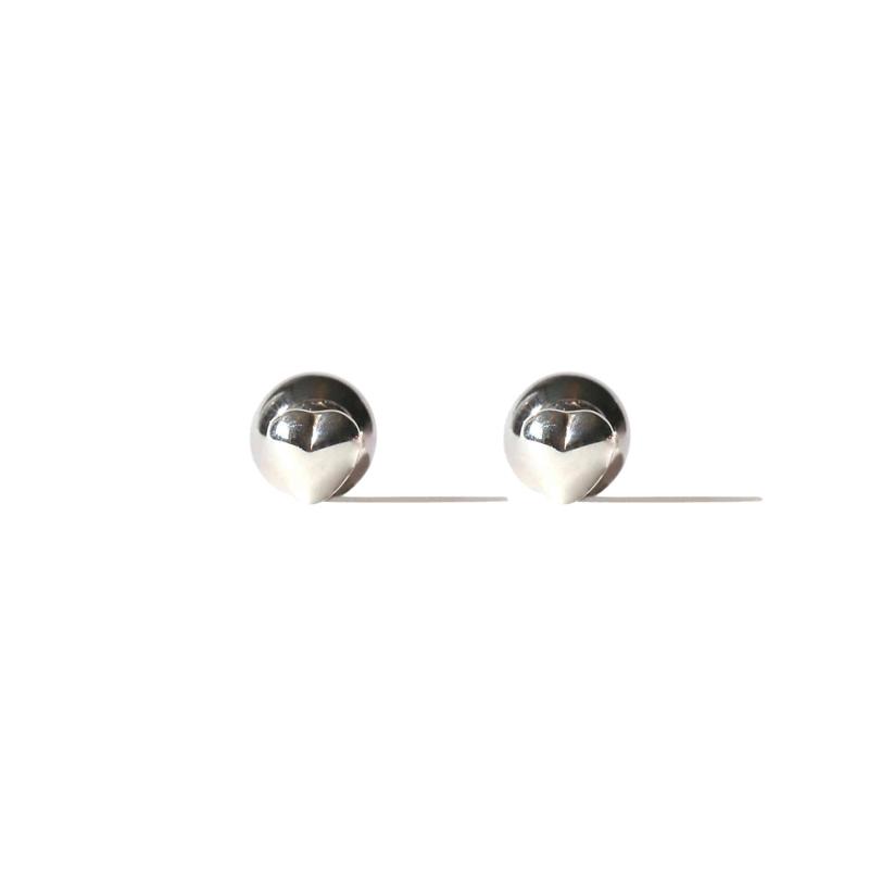 PETITE HEART STUD