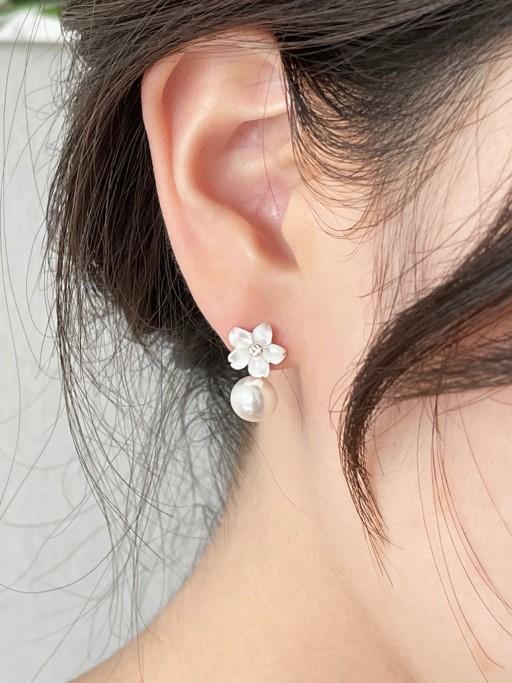 주문폭주💕 스왈진주_자개 플라워 귀걸이 / 귀찌