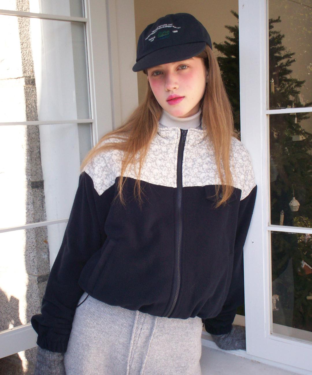 Roti Flower Fleece Quilting Jumper (Navy)