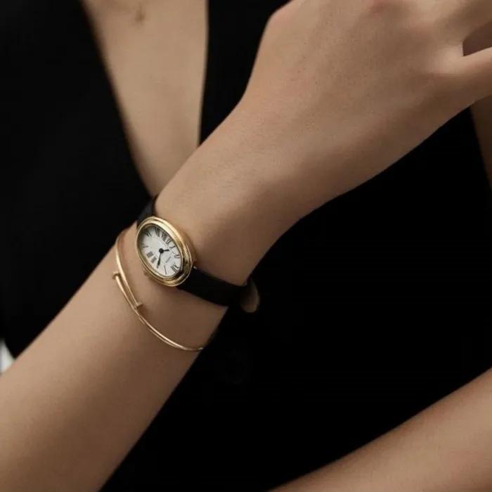 [11차 리오더] 어썸 오벌 시계 블랙 크로크