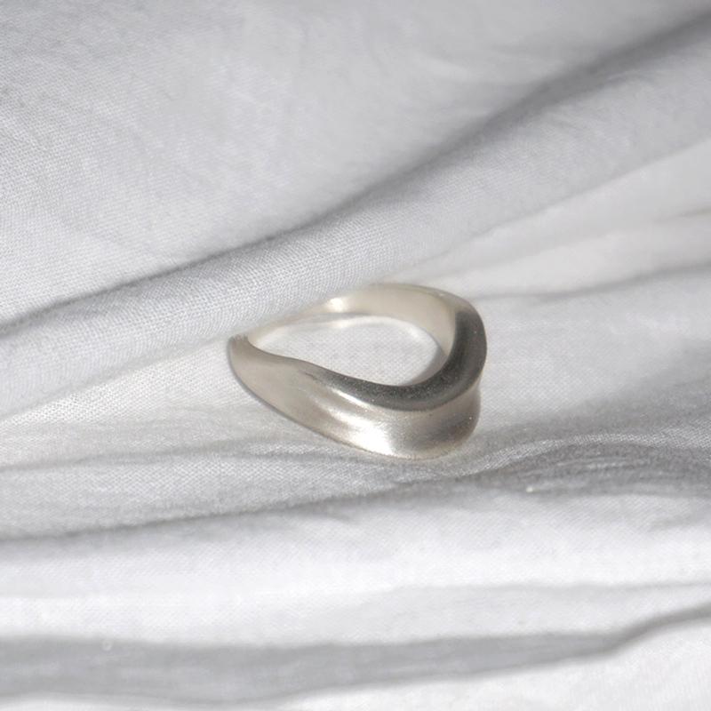 2-LAYERED FOLD RING (SOFT-SILVER)