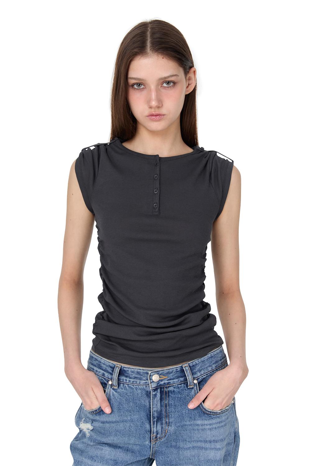 HENLEY NECK SHIRRING T-SHIRT, CHARCOAL
