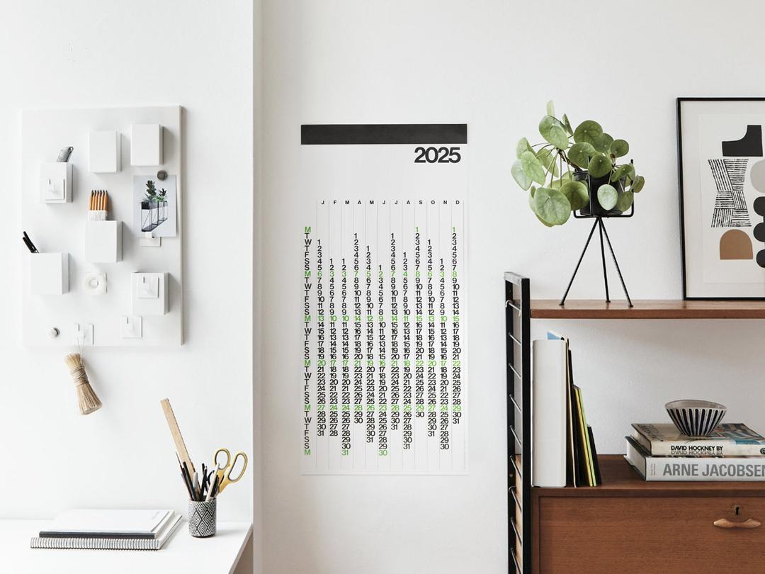 V Calendar 2025 - White / ASAP