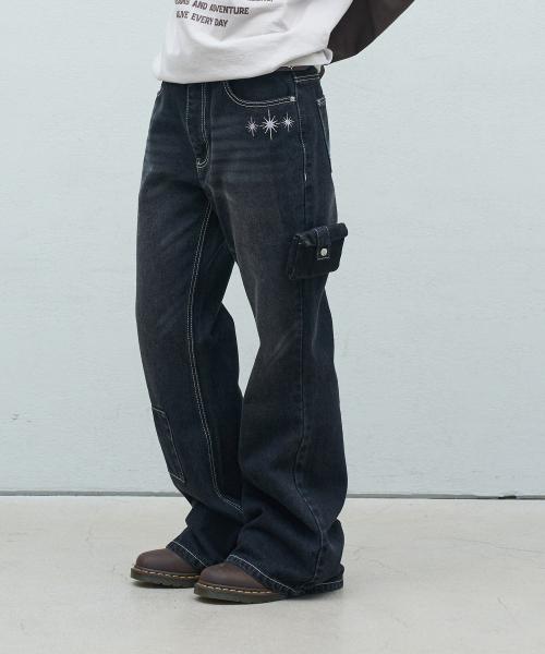 디테처블 포켓 부츠컷 데님 팬츠 - 블랙