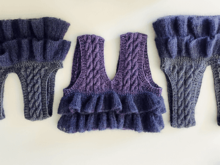 Accessory Vest pattern by Mai Naganawa