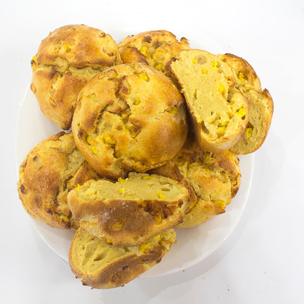 국내산 초당 옥수수를 넣은 통밀 무설탕 옛날 옥수수빵