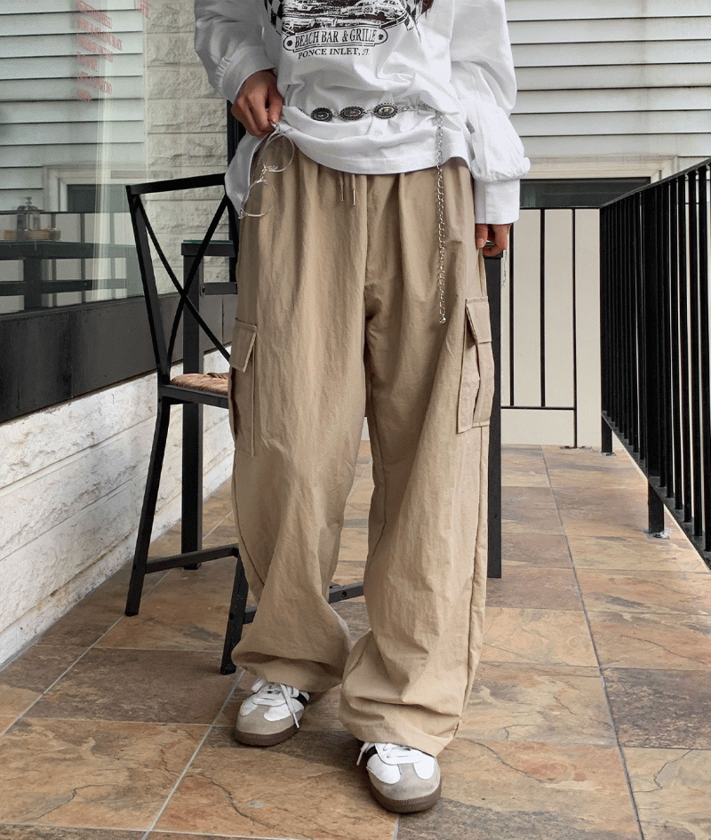 달데 [단독] [made] 스푼 카고 나일론 와이드 팬츠 (트레이닝,밴딩,투웨이,스트링)