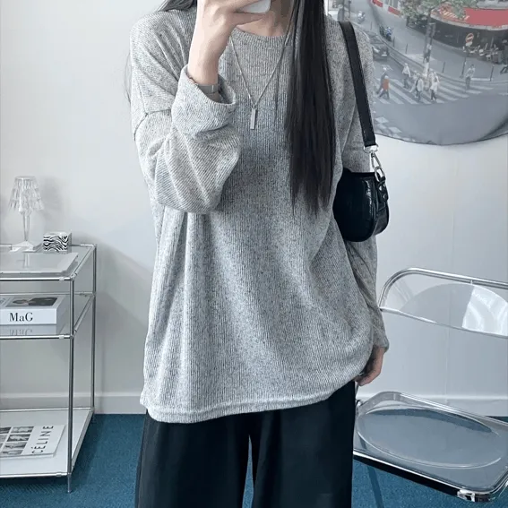 See-through round knit