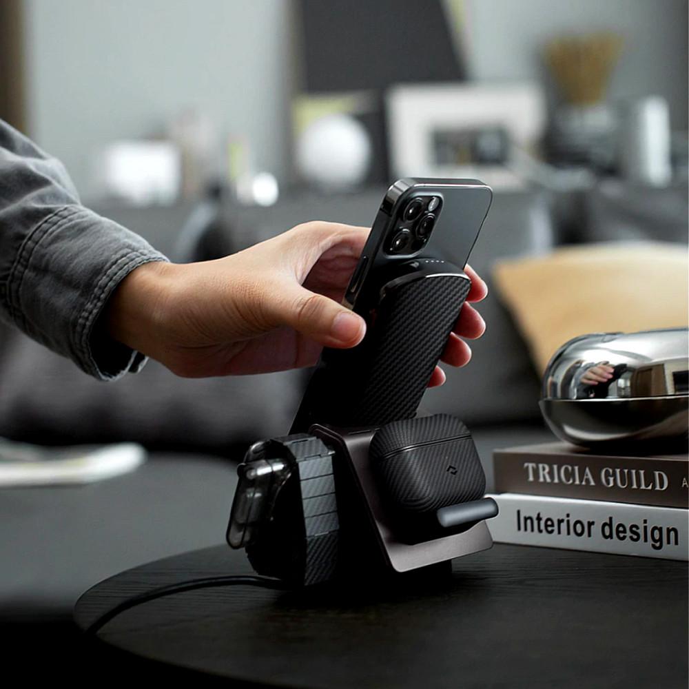 피타카 MagEZ 슬라이더 멀티무선충전기