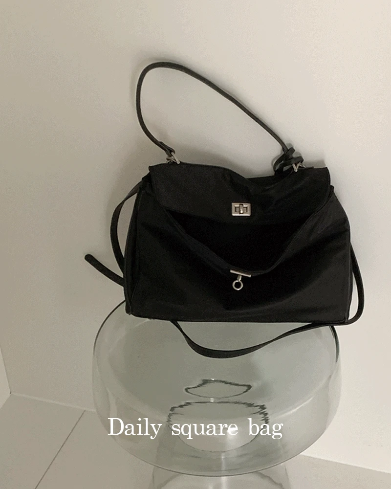 하우트 스퀘어 bag
