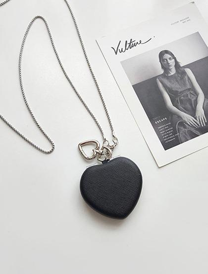 위드마리 빅하트 가죽 거울 키링 크로스백