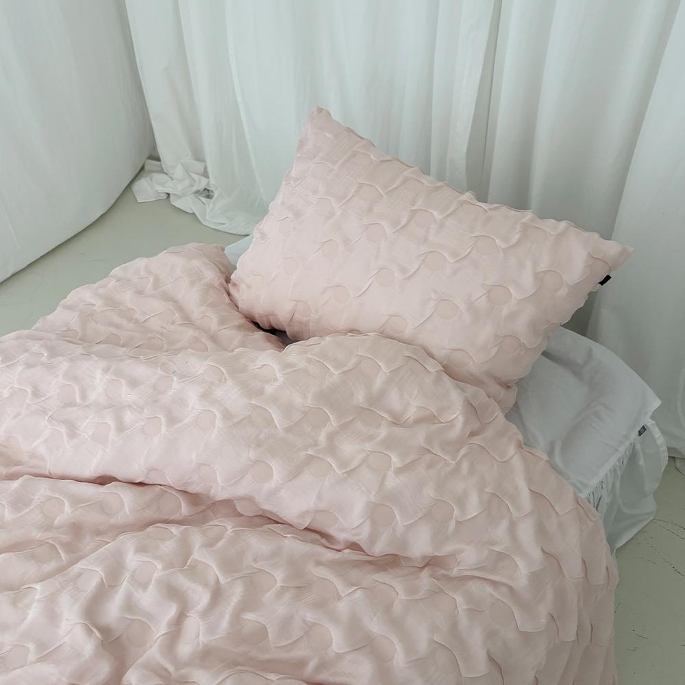 Baby pink Chiffon Peony 배게커버