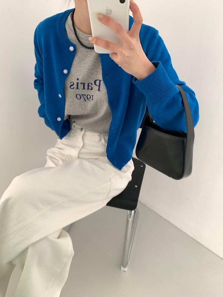 플랫 보풀없는 레드 블루 컬러 기본핏 가디건 2col