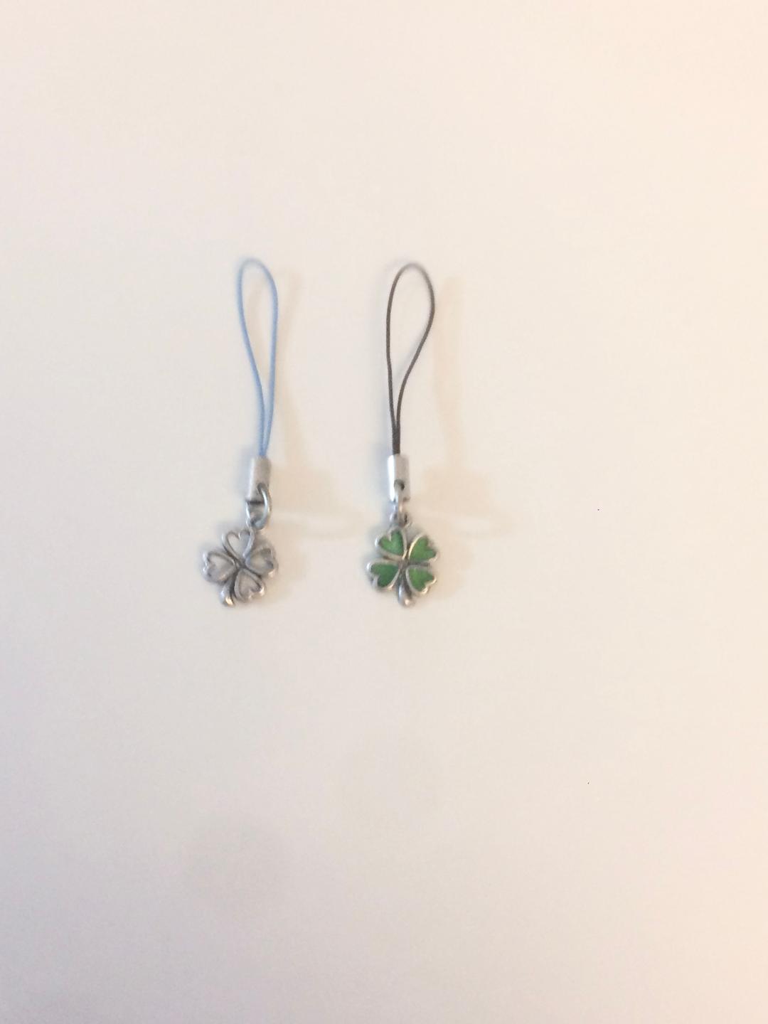 [C.Z.N.T] clover keyring (2color)
