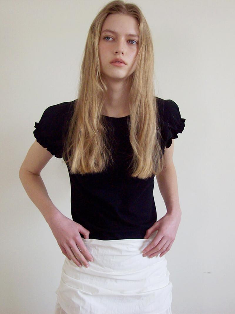 Black Nadia Puff Tee