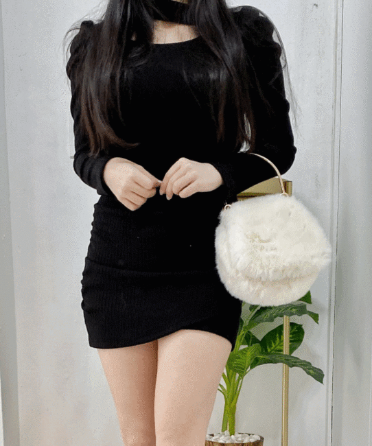 [빅사이즈] 한쪽 오프숄더 초커 블랙 니트원피스 섹시 파티룩