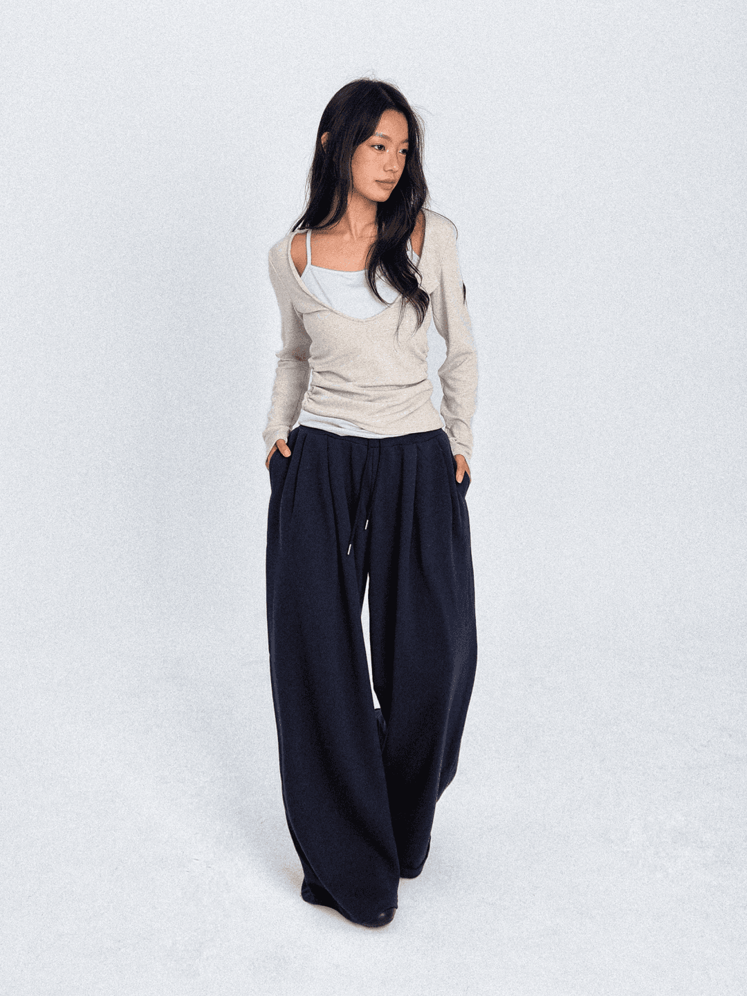 (최저가)(Unisex)Enidng Pintuck Wide Sweat Pants_Navy