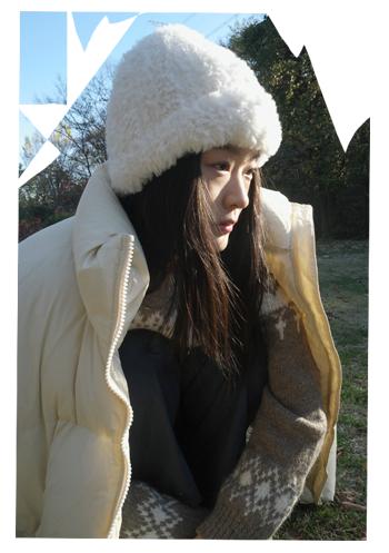 soft fur beanie (3c)