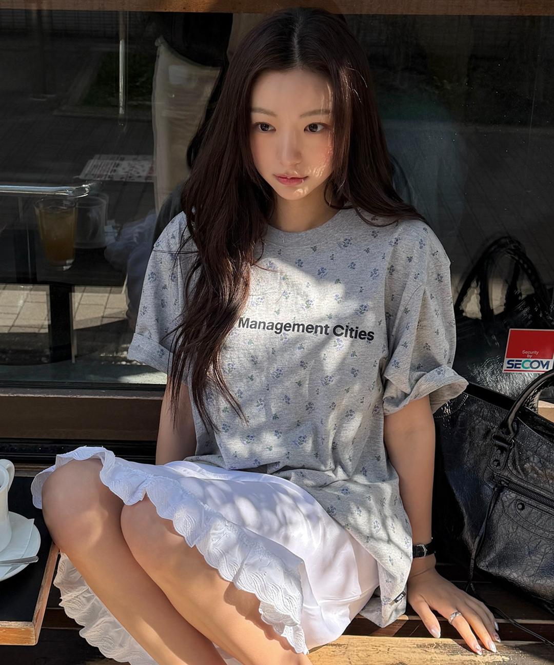 [경은 PICK] FN OG TEE flower gray