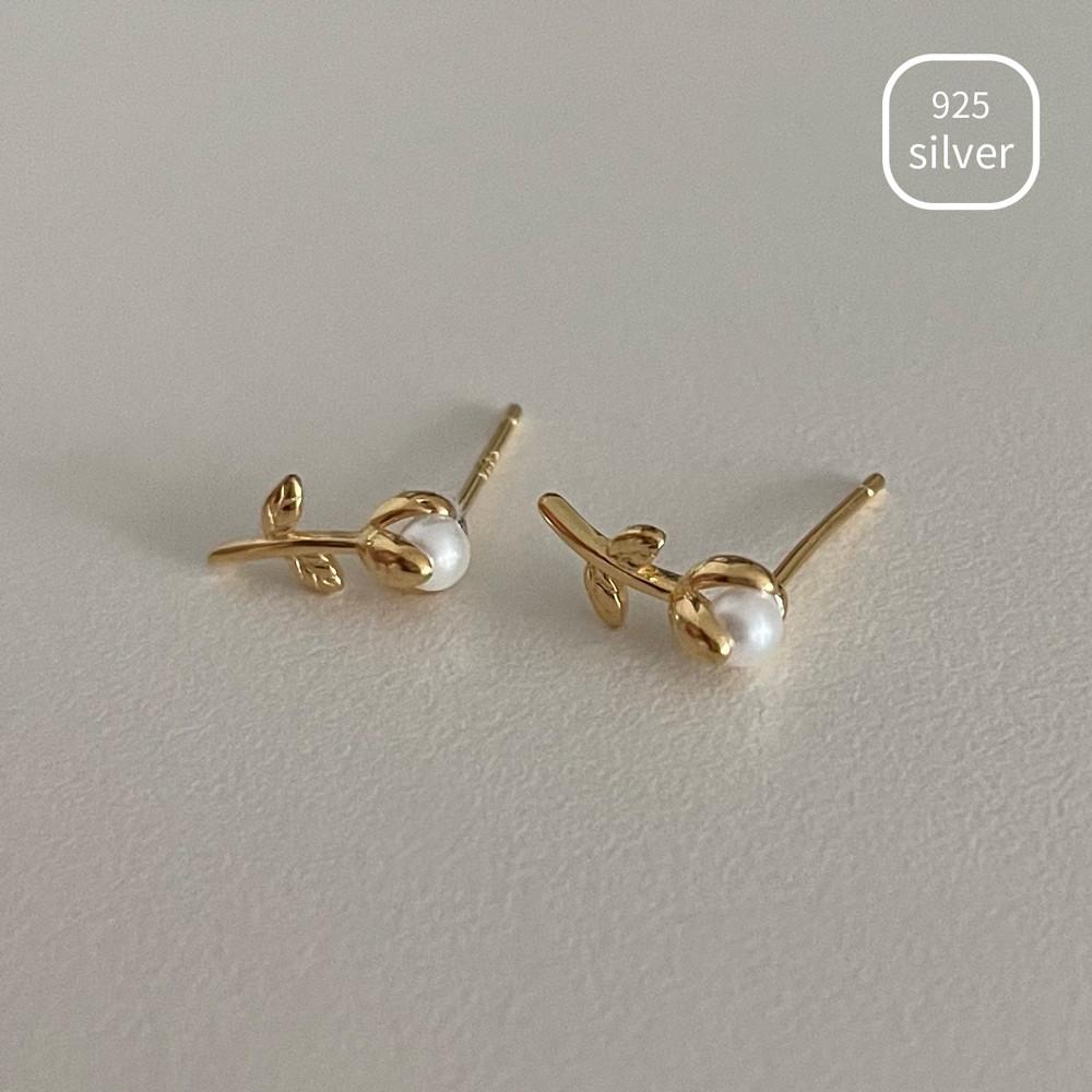 [무배] 925실버 진주 튤립 귀걸이 / 2color