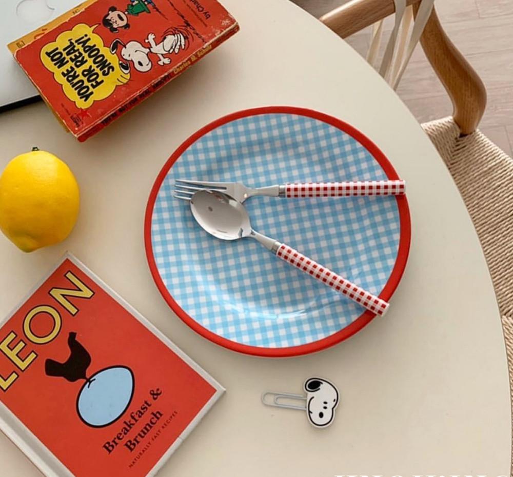 카사벨라 레트로 격자무늬 로맨틱한 프랑스풍 체크 플레이트