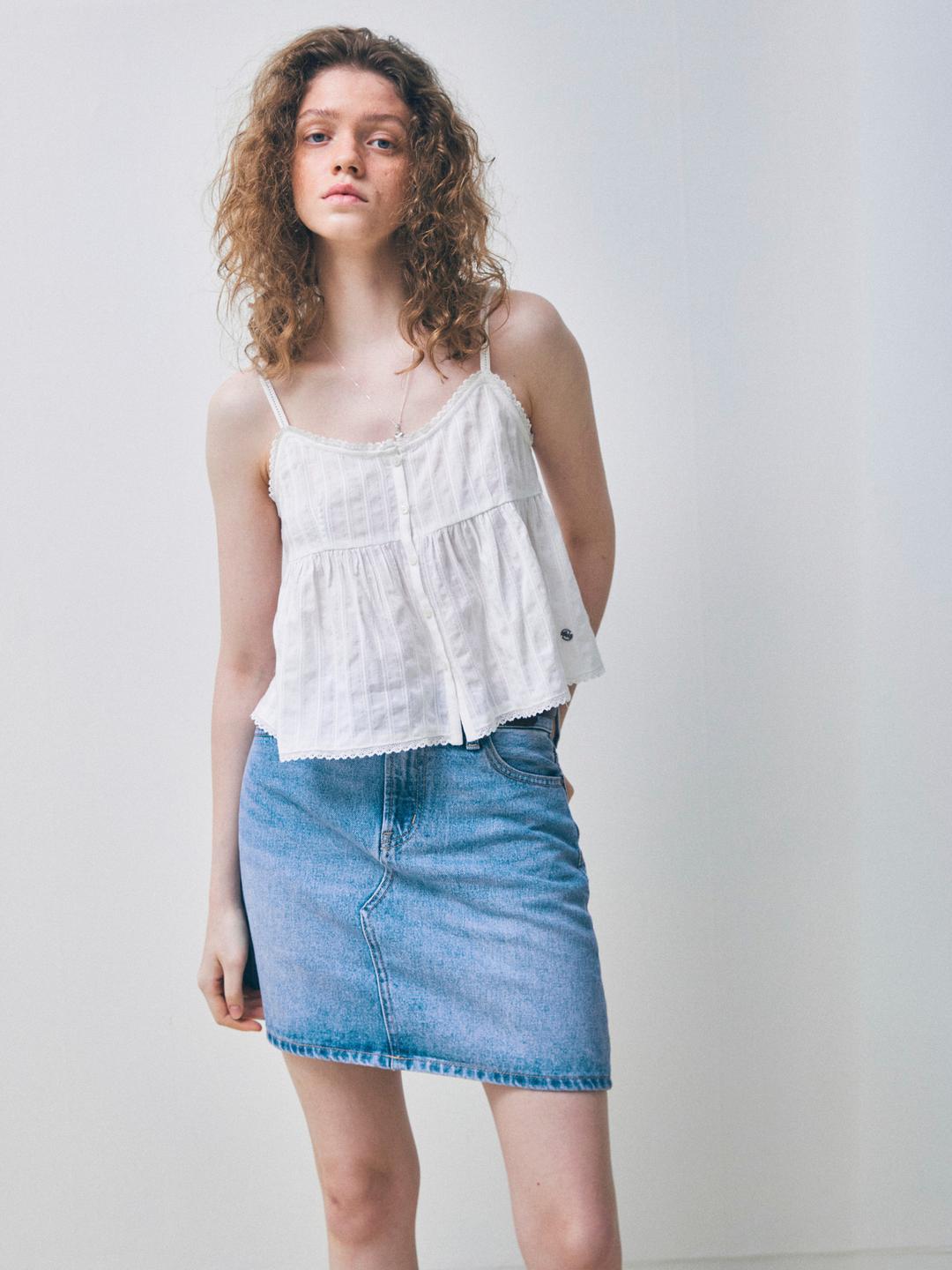 Dobby Sleeveless Blouse
