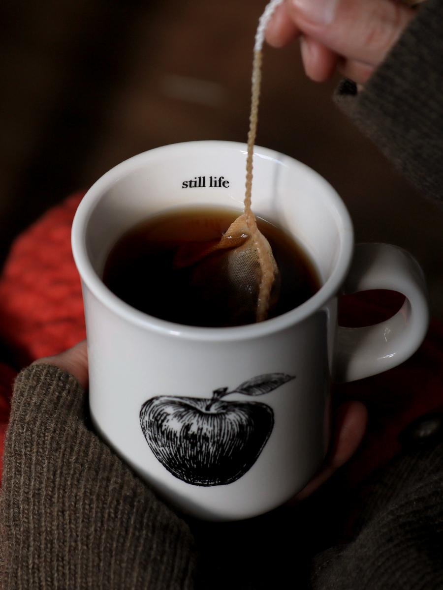 allgray mug _ Still Life _ apple