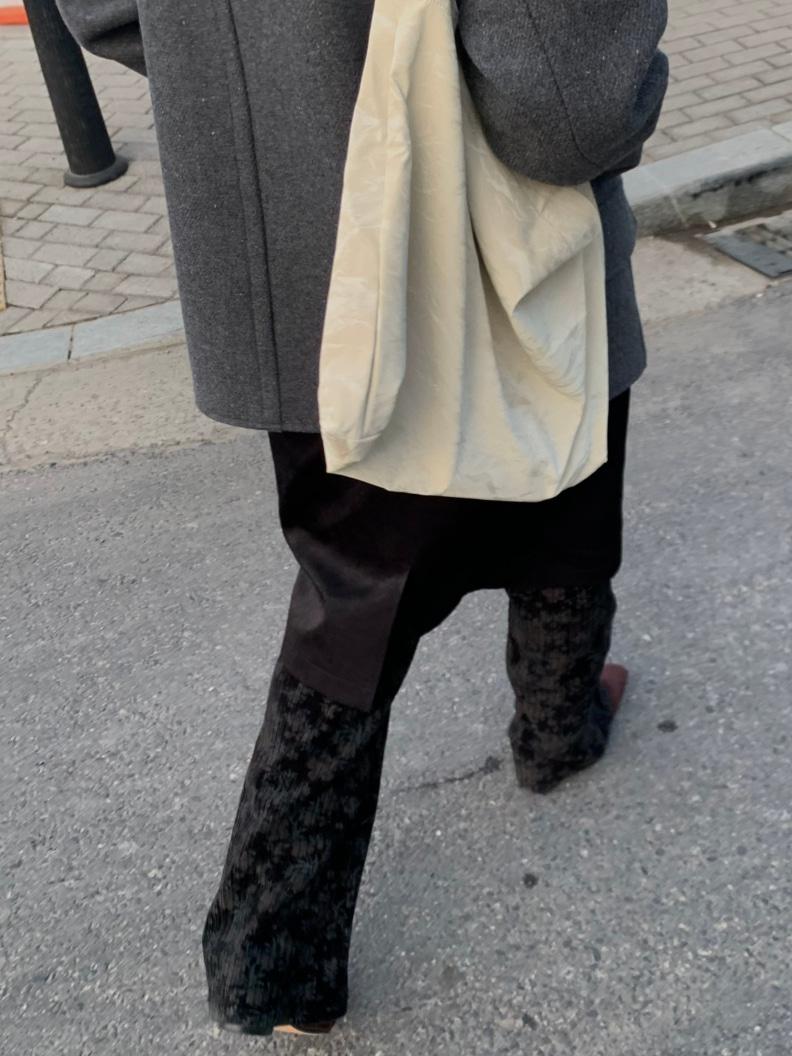 FLOWER-PATTERN CORDUROY PANTS