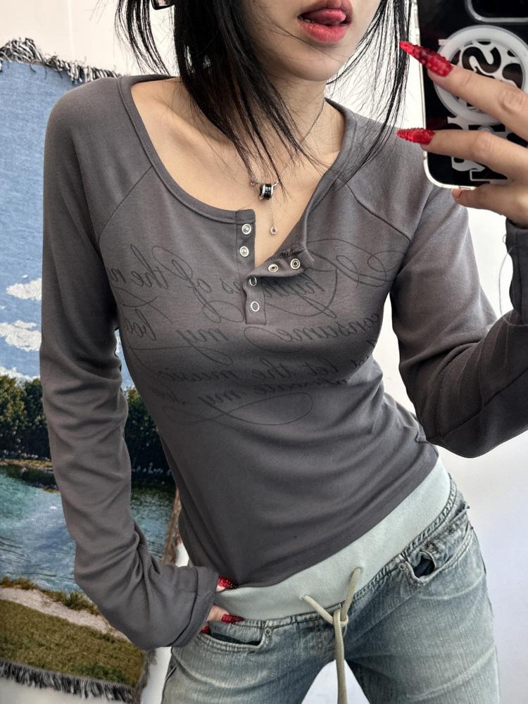 걸즈 헨리넥 스냅 버튼 포인트 슬림 유 레터 긱시크 티셔츠(3color)