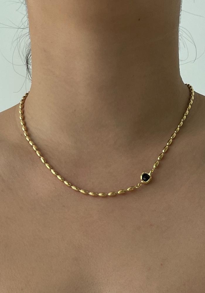 egg gemstone  necklace (2 colors)