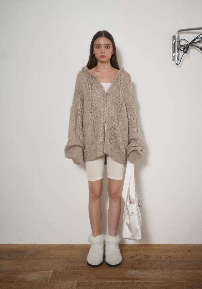 CABLE KNIT HOOD ZIP-UP-BEIGE