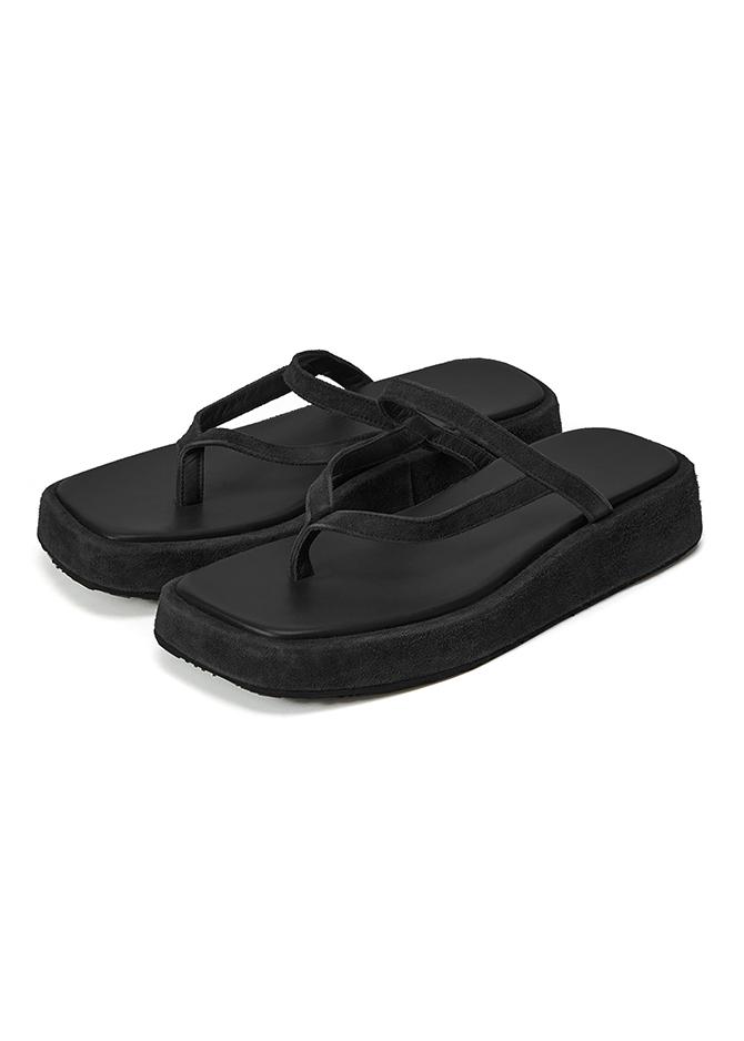 V LINE LEATHER SANDAL