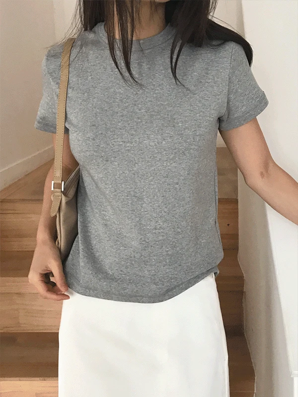 에센셜 코튼 하프 티셔츠