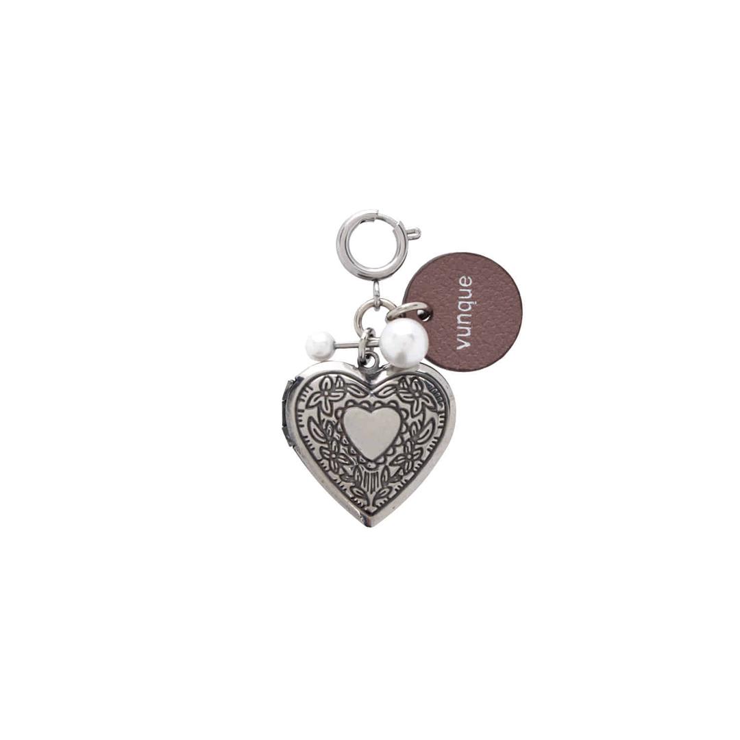 Heart Memory Leather Charm Piccolo (하트 메모리 레더 참 피콜로) Latte Pink