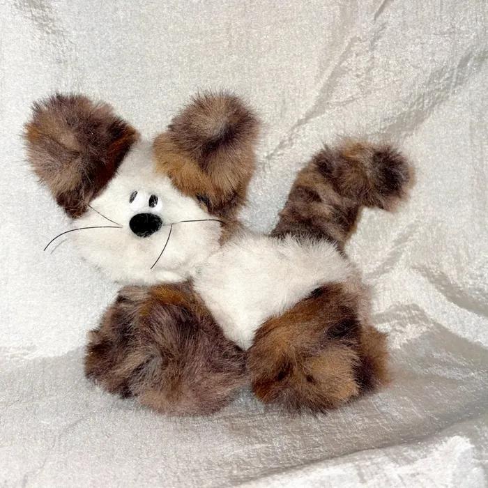 Love cat keyring (brown mix)