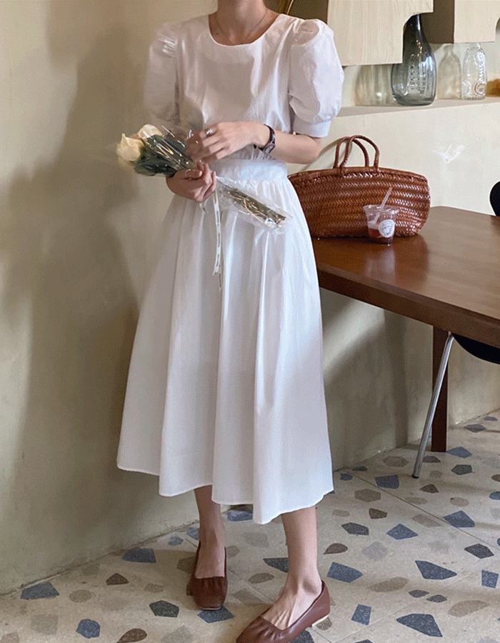 버블 백트임 뒷단추 퍼프 A라인 밴딩 롱원피스 - 3 Color