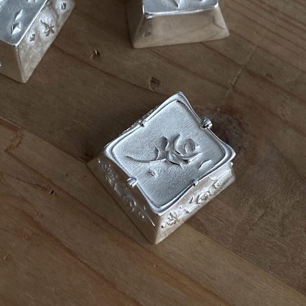 009 주얼리의 키캡화 (글로시)_ artisan keycap silver 925